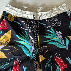 Hurley Swim Trunks Size S